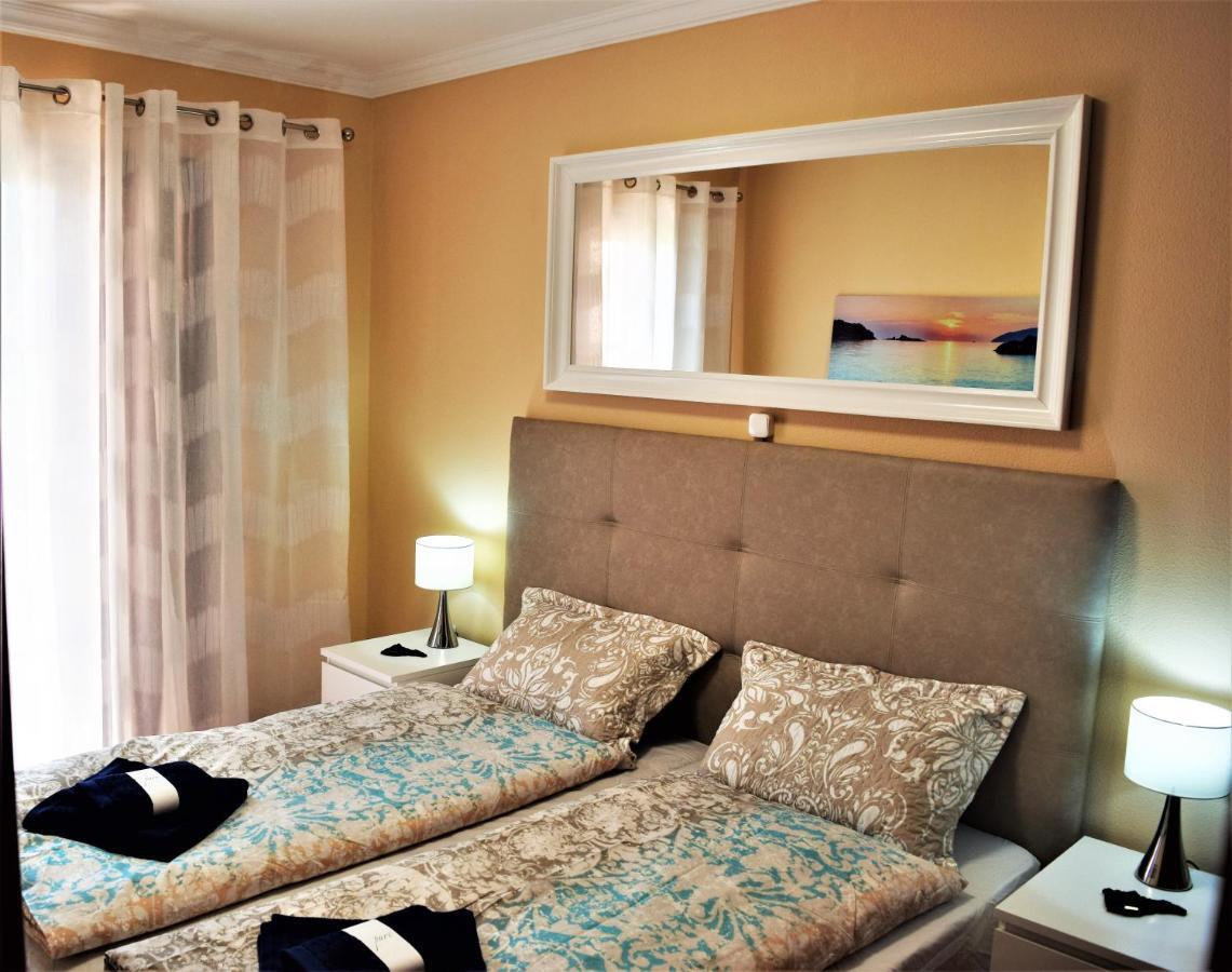 Victoria Family Apartman Tenerife Costa Del Silencio Exteriér fotografie